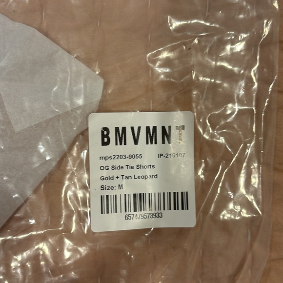 BMVMNT leopard bootie shorts - Picture 2 of 5